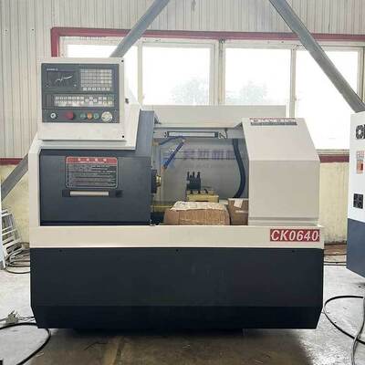 CK0640 Single Spindle CNC Lathe Bar Feeder Automatic Horizontal Flat Bed Lathe